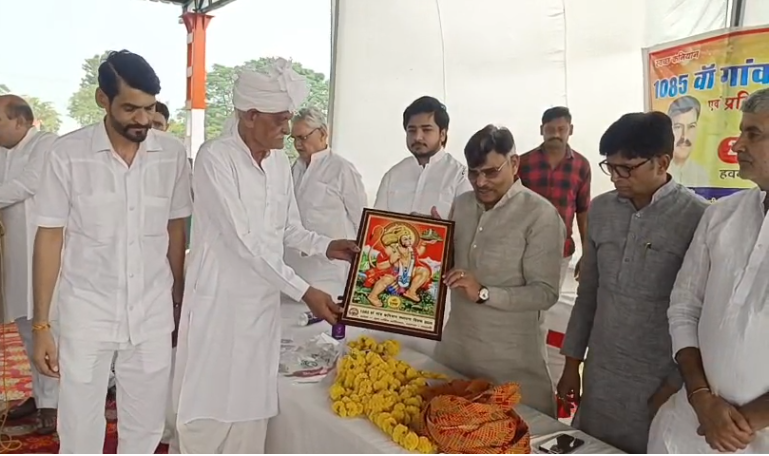 शामली में कनियान गांव के 1085वें स्थापना दिवस पर पहुंचे मंत्री केपी मलिक, बोले– मृत्यु भोज जैसी कुरीतियों से बचना होगा
