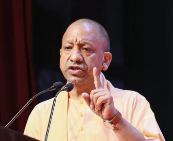 उत्तर प्रदेश बनेगा औद्योगिक केंद्र, सैटेलाइट ऑफिस होंगे निवेश का सेतु- योगी