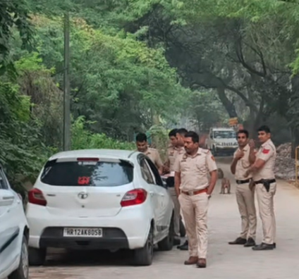 दिल्ली के महरौली में मुठभेड़: पुलिस ने बदमाश कनिष्क उर्फ विशाल को गिरफ्तार किया, हेड कांस्टेबल घायल