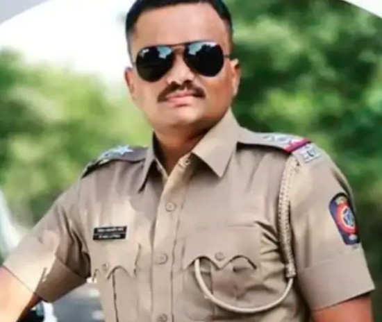 महाराष्ट्र डॉक्टर आत्महत्या केस: मकान मालिक का बेटा गिरफ्तार, 4 पेज के सुसाइड नोट में सांसद और दो PA के नाम