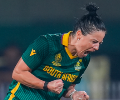 महिला वर्ल्ड कप में साउथ अफ्रीका की कप्प का जलवा, झूलन गोस्वामी को पछाड़कर बनीं नंबर-1