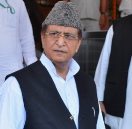 दुश्मन मेरी जान ले सकता है, सपा सत्ता में बदले की कार्रवाई नहीं होगी,सुरक्षा मेरी प्राथमिकता -आजम खान