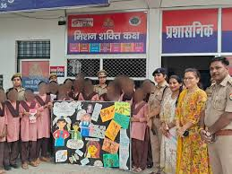 मेरठ पुलिस ने मिशन शक्ति फेज-5.0 के तहत महिलाओं और बालिकाओं के लिए जागरूकता अभियान चलाया