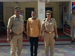 मेरठ में पत्नी को आत्महत्या के लिए उकसाने वाला पति गिरफ्तार, जहर खाकर दी थी जान