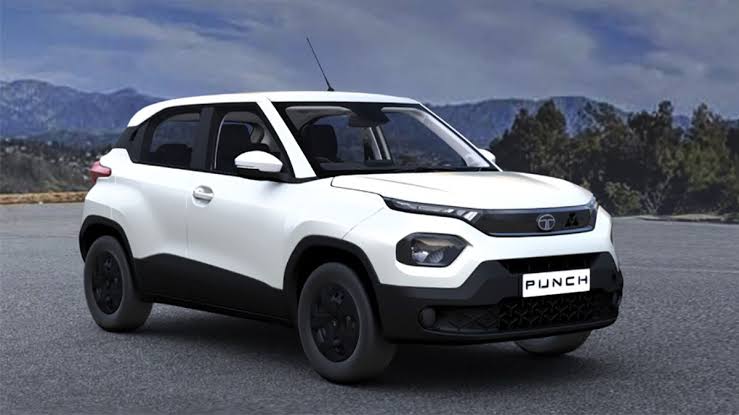 Tata Punch Diwali Offer 2025: GST कट के बाद टाटा की सबसे किफायती SUV पर इतने हजार की छूट, जानिए कीमत और फीचर्स