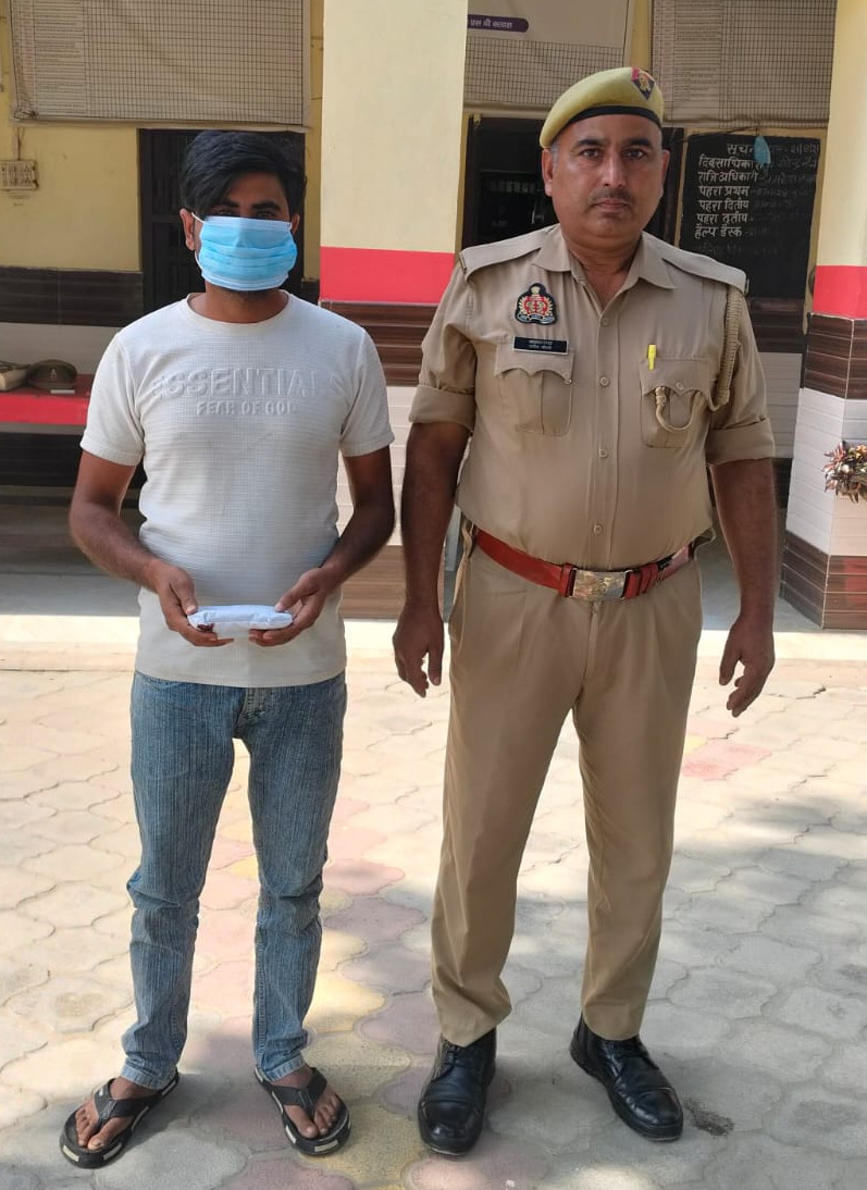 ऑपरेशन सवेरा” के तहत शामली पुलिस की बड़ी कार्रवाई, 293 ग्राम चरस के साथ तस्कर गिरफ्तार