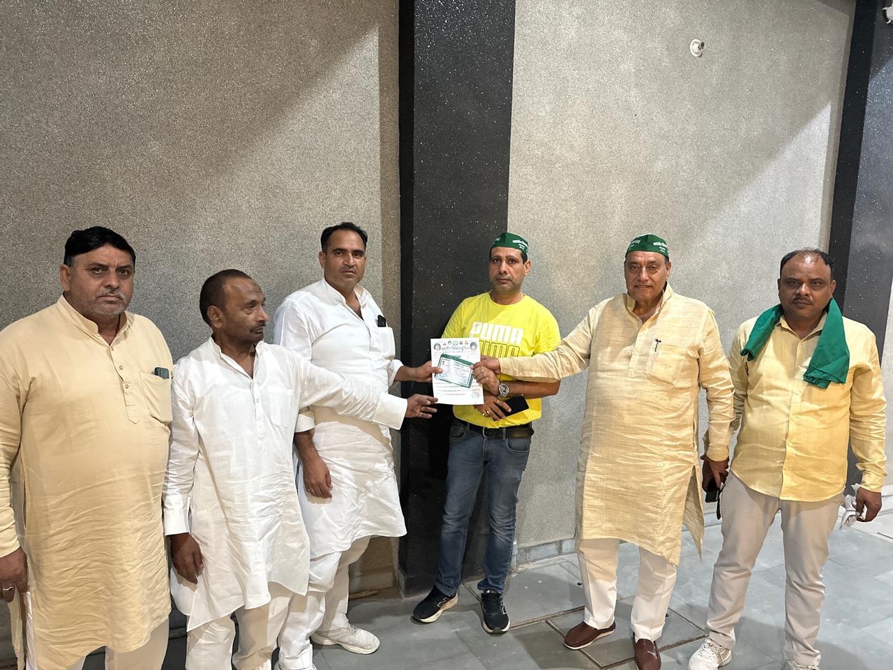 गाजियाबाद: राजू चौधरी बने भारतीय किसान यूनियन संघर्ष मोर्चा के प्रदेश सचिव | 26 अक्टूबर को होगी दिल्ली पदयात्रा