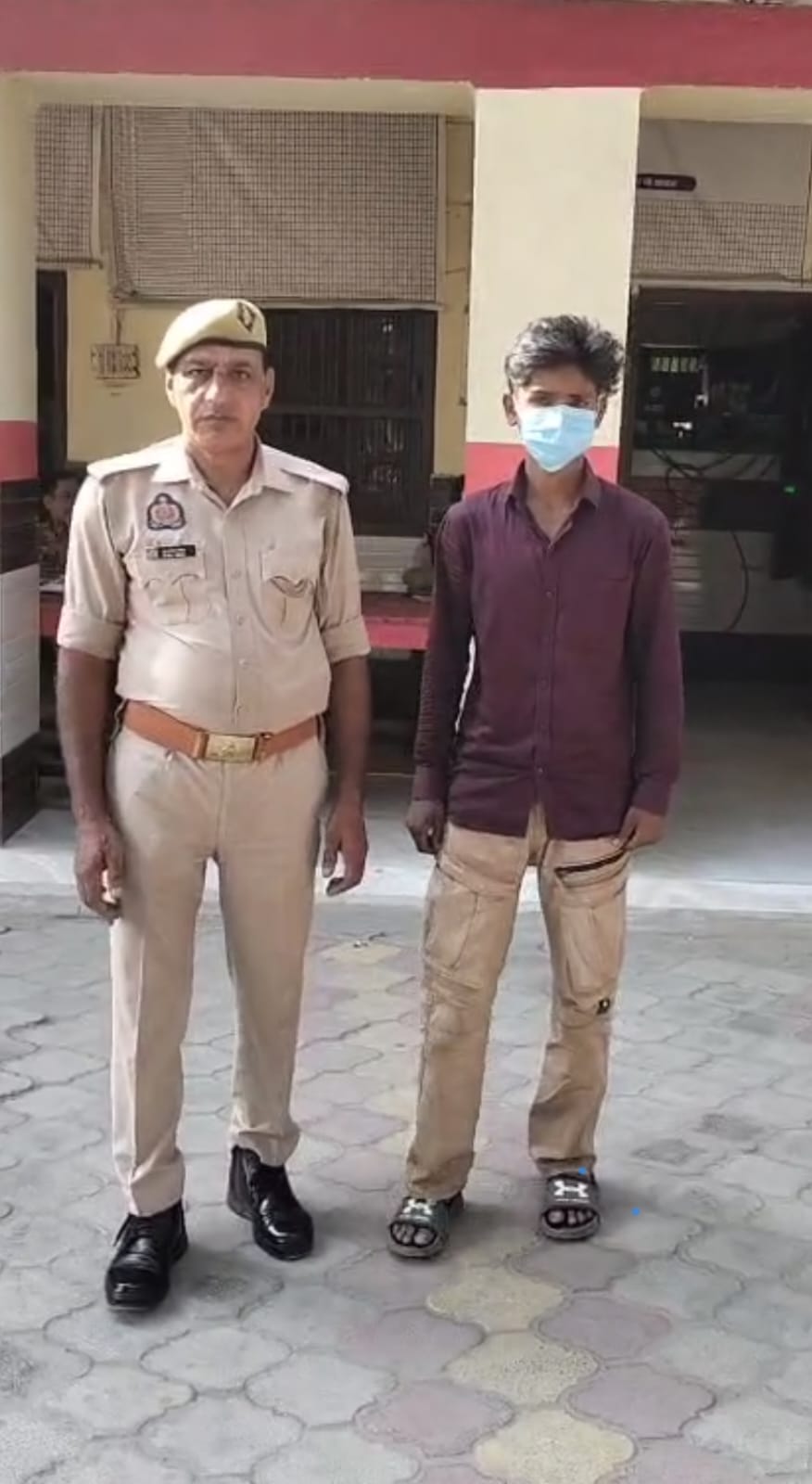 शामली पुलिस को मिली सफलता: नाबालिग के अपहरण के प्रयास और परिजनों को धमकाने के मामले में वांछित 1 अभियुक्त गिरफ्तार