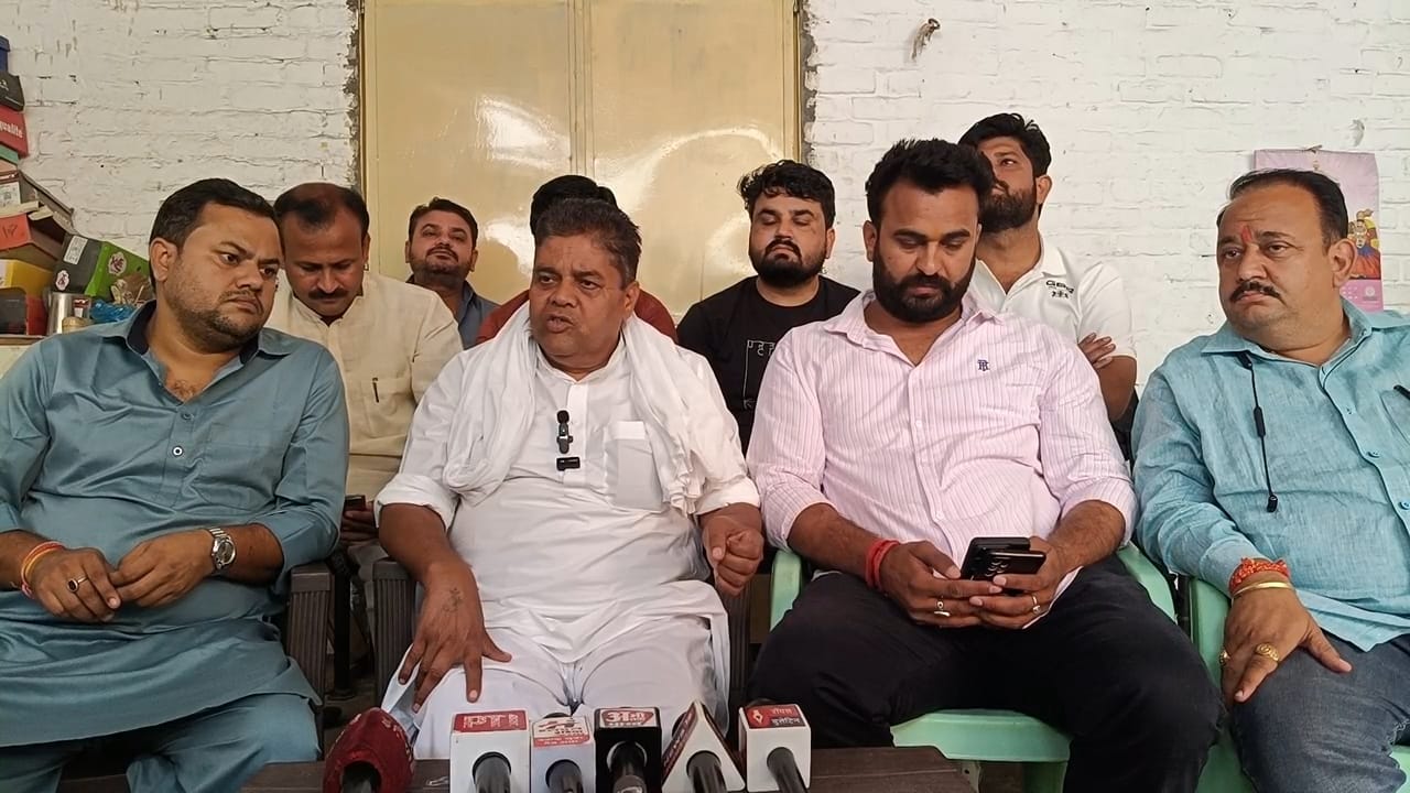 मुजफ्फरनगर छपार टोल प्रकरण: मांगेराम त्यागी सहित 3 पर रंगदारी मांगने का मुकदमा दर्ज, त्यागी बोले-