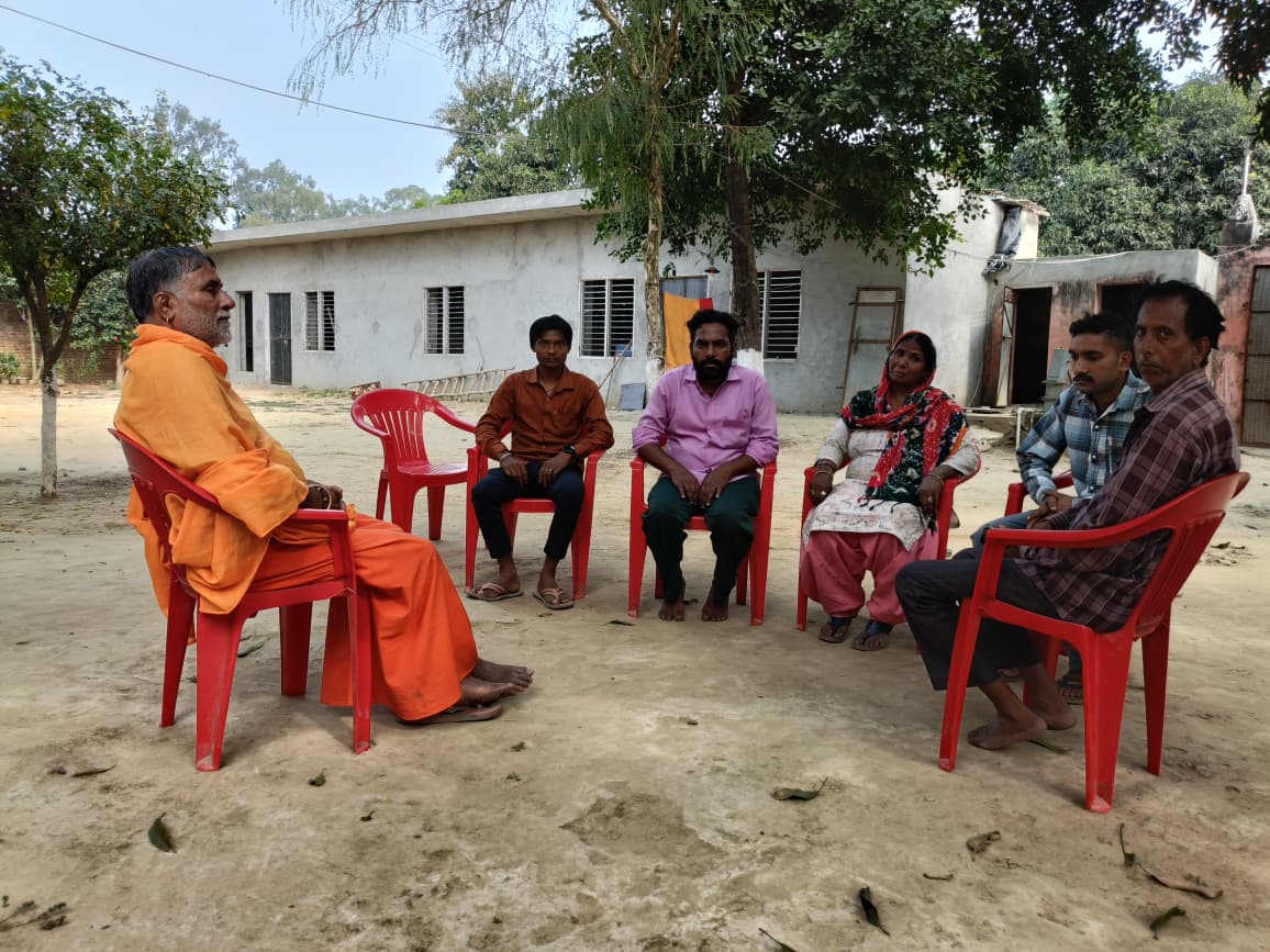 मुज़फ्फरनगर में युवती लापता, परिवार ने हरिद्वार निवासी युवक पर अपहरण का लगाया आरोप, यशवीर महाराज ने पुलिस कार्रवाई न होने पर आंदोलन की चेतावनी दी