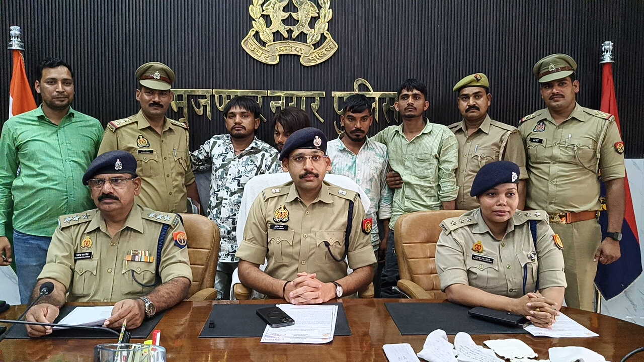 मुजफ्फरनगर में 48 घंटे में पुलिस का बड़ा खुलासा, मुठभेड़ में दो डकैत घायल, चार गिरफ्तार