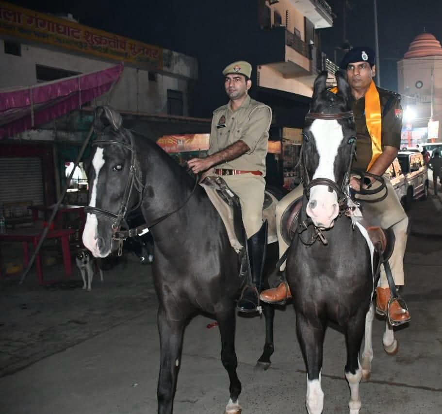 मुज़फ्फरनगर में एसएसपी ने घुड़सवार पुलिस के साथ किया शुक्रताल मेले का निरीक्षण, दिए आवश्यक निर्देश