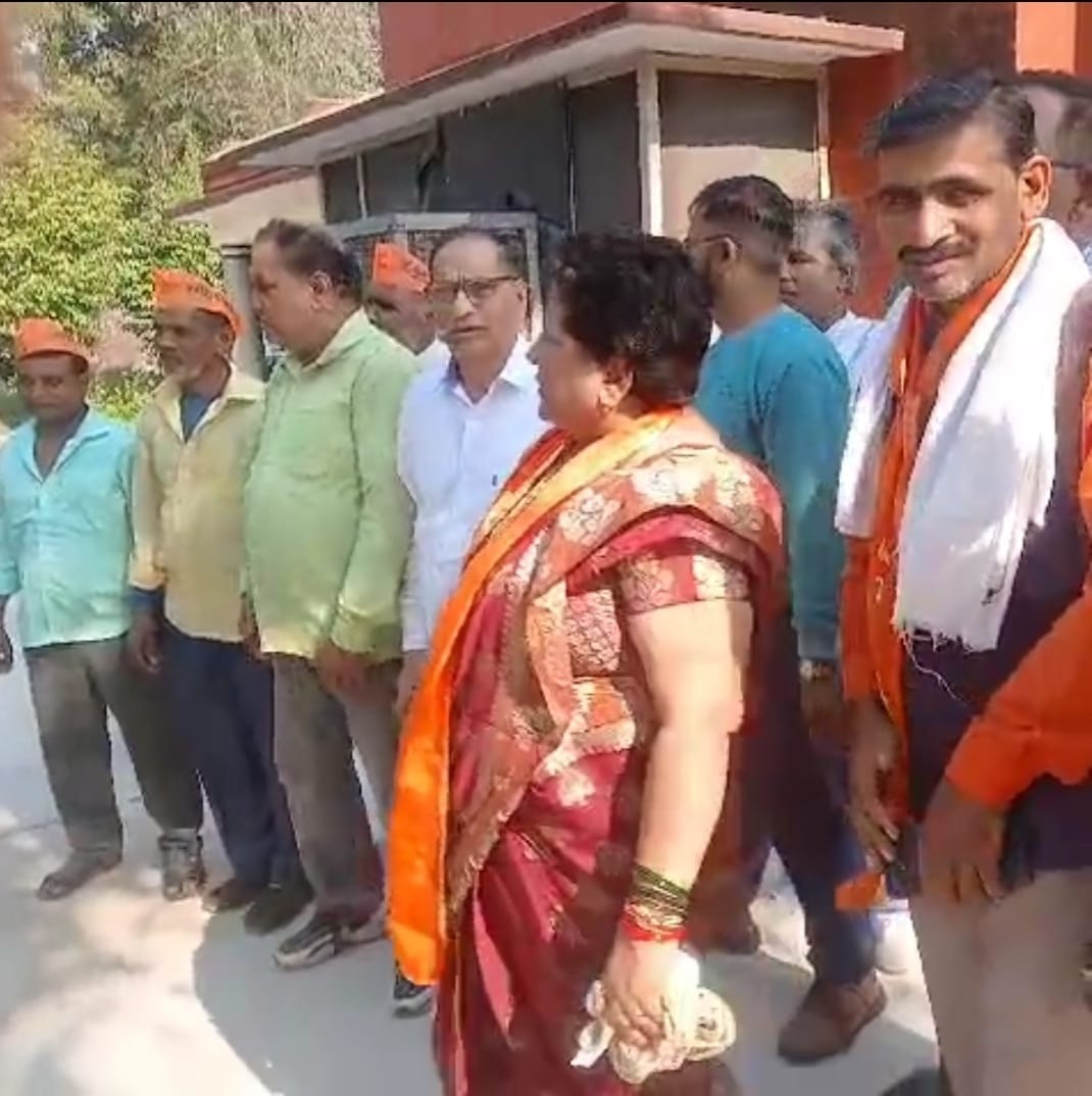 मुज़फ्फरनगर में क्रांतिसेना ने सिंचाई विभाग घेरा, सैदपुरा माइनर की बदहाली पर फूटा गुस्सा, करोड़ों के भ्रष्टाचार का गंभीर आरोप