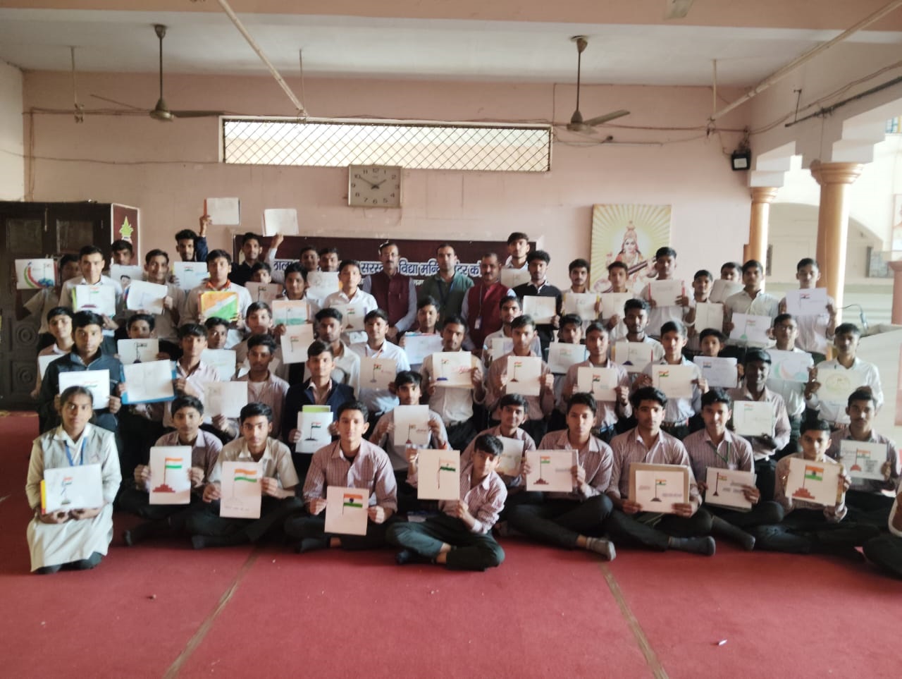 राष्ट्रगीत 'वंदे मातरम्' के 150 वर्ष पूर्ण: मुजफ्फरनगर में गूंजा सामूहिक गायन, PM का संदेश सुना गया