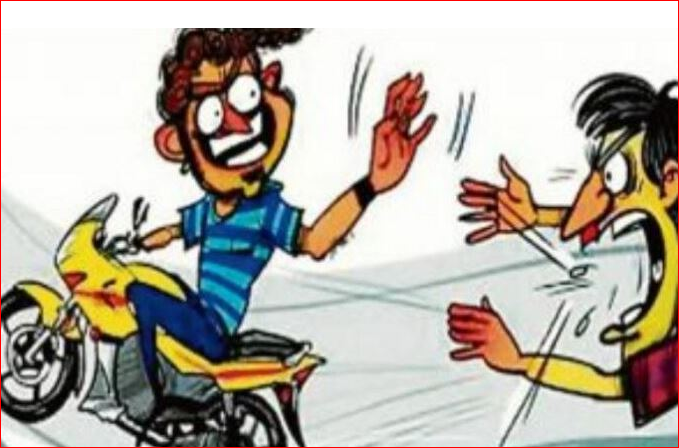 नोएडा-ग्रेटर नोएडा में चोरी की बढ़ती घटनाएं: 6 बाइक, 2 ई-रिक्शा और 6 मोबाइल फोन चोरी