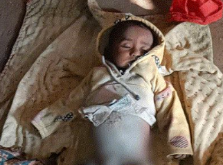 सोनभद्र में मां ने 10 महीने के बेटे को चूल्हे में डाला, जिंदा जला, खुद भी फंदे से लटकी महिला