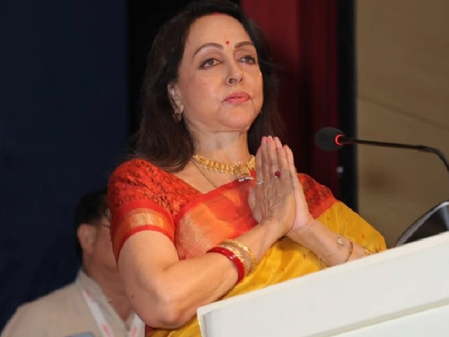 'ये गैर जिम्मेदाराना और माफी के लायक नहीं' — धर्मेंद्र के निधन की झूठी खबरों पर भड़कीं हेमा मालिनी