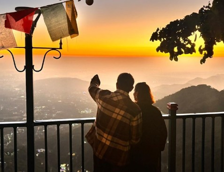 विक्रांत मैसी ने पत्नी शीतल ठाकुर के लिए लिखा दिल छू लेने वाला नोट, बर्थडे पर शेयर की खूबसूरत तस्वीरें