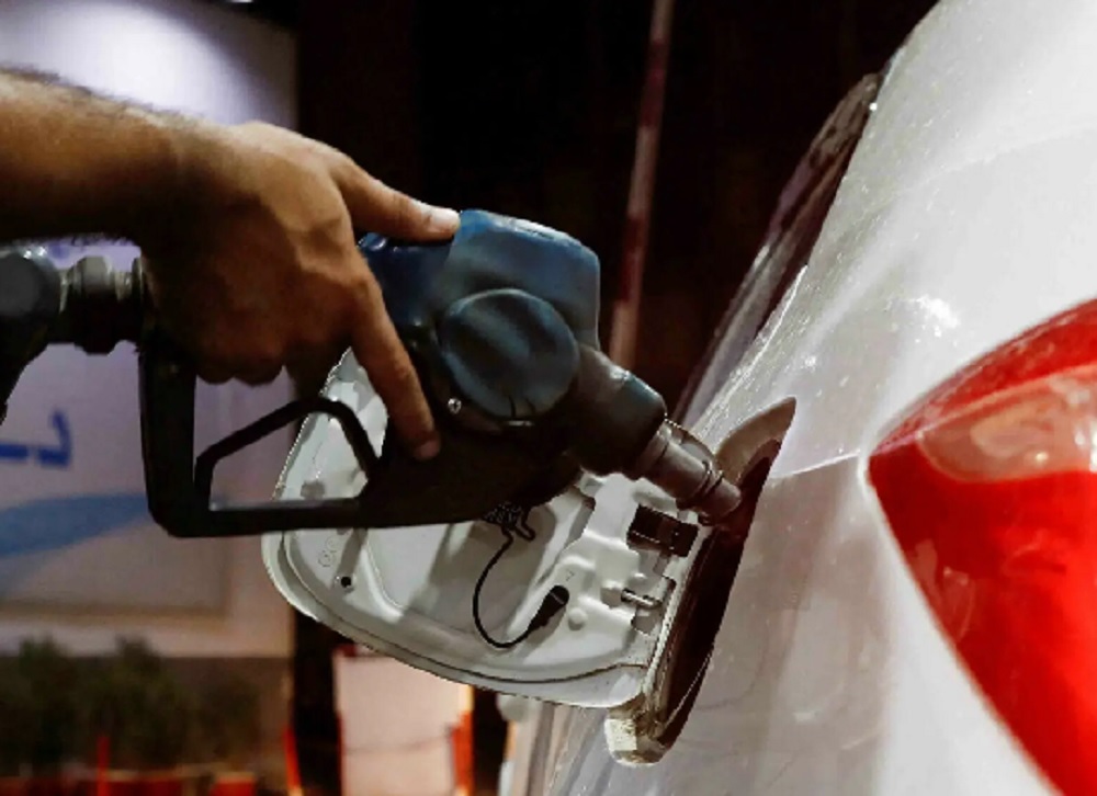 पाकिस्तान में हाई-स्पीड डीजल की कीमत 6 रुपये प्रति लीटर बढ़ी, नई कीमत 284.44 रुपये