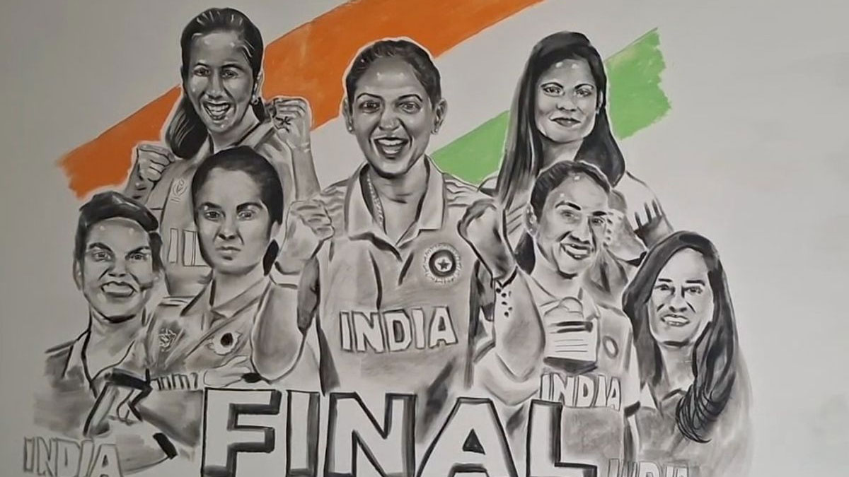 महिला विश्व कप फाइनल से पहले अमरोहा में उत्साह: टीम इंडिया के लिए कोयले से गढ़ी 6 फीट की प्रेरणादायी कलाकृति