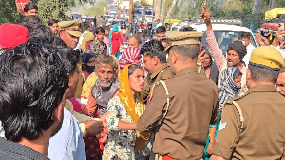 बिजनौर में चार दिन से लापता व्यक्ति का शव आम के बाग में मिला: हत्या का आरोप लगाकर परिजनों ने किया हंगामा