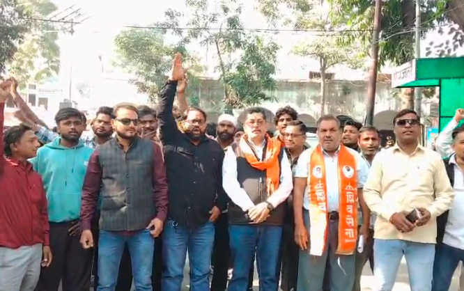 दिल्ली ब्लास्ट के बाद शिवसेना ने मुजफ्फरनगर में मेडिकल कॉलेजों व संवेदनशील स्थानों की सुरक्षा बढ़ाने की मांग 