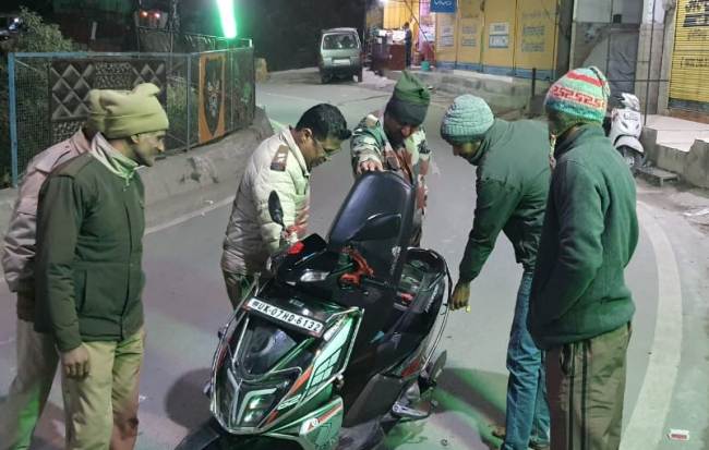 दिल्ली विस्फोट के बाद उत्तराखंड हाई अलर्ट: चार धाम और बार्डर एरिया में सुरक्षा सघन