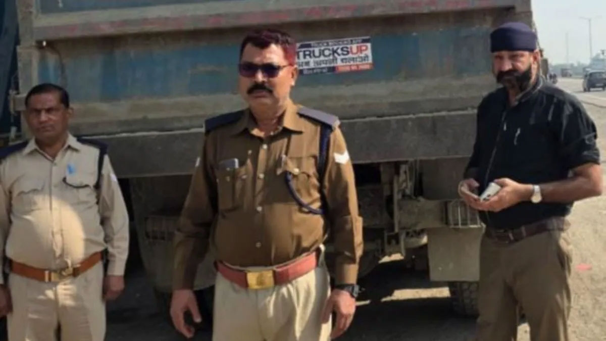 खनन माफिया पर आफत: मुरादाबाद-रामपुर में 252 ‘बेनाम’ डंपर जब्त, सीसीटीवी से होगी अब चौकसी