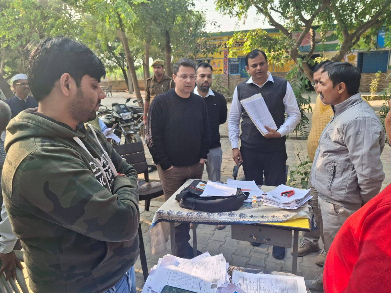 बागपत: SIR 2026 विशेष प्रगाढ़ पुनरीक्षण अभियान का सहारनपुर मंडलायुक्त ने किया स्थलीय निरीक्षण