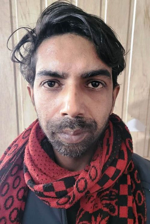 मेरठ में चोरी का खुलासा, पल्लवपुरम पुलिस ने चोर को सामान और नकदी के साथ गिरफ्तार किया