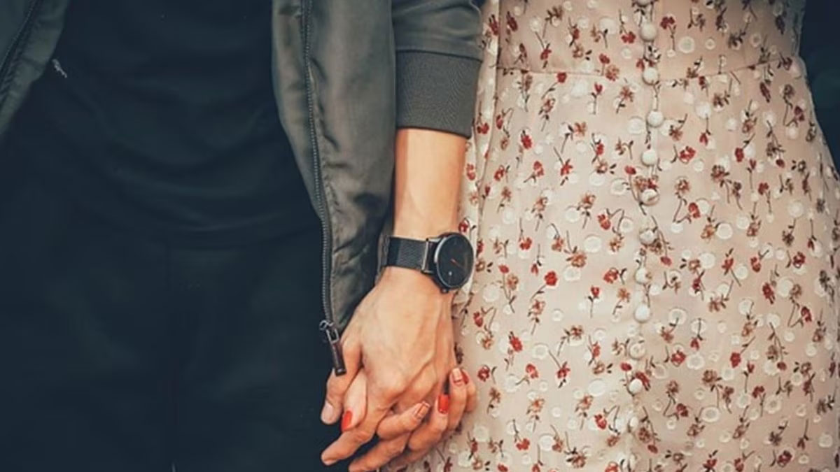 मुरादाबाद में प्रेमिका ने जंगल से पुलिस को बुलाया: बोली-“घरवाले मार देंगे, मुझे बचा लो