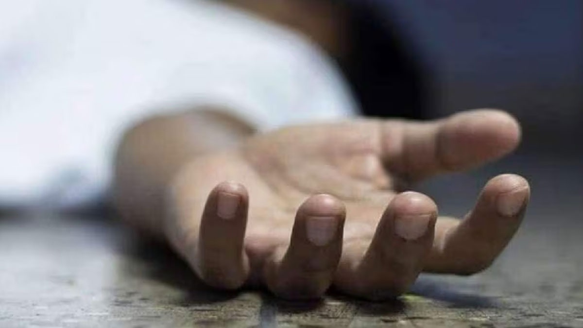 मुरादाबाद में दर्दनाक हादसा: टेंट लगाते समय हाईटेंशन लाइन की चपेट में आया मजदूर, मौके पर मौत