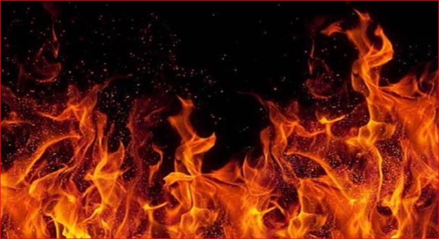 नोएडा में निर्माण कार्य के दौरान IGL पाइपलाइन फटी, आग लगने से इलाके में हड़कंप