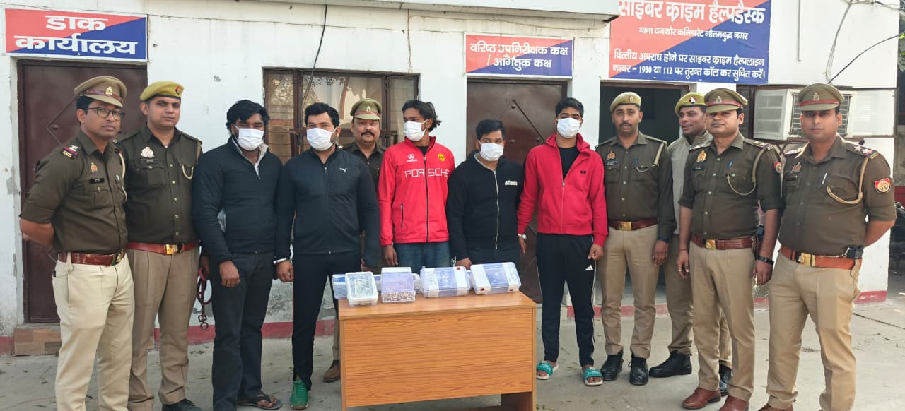 एनसीआर अवैध हथियार बेचने वाले पांच गिरफ्तार, भारी मात्रा में पिस्टल,देसी तमंचा व कारतूस बरामद