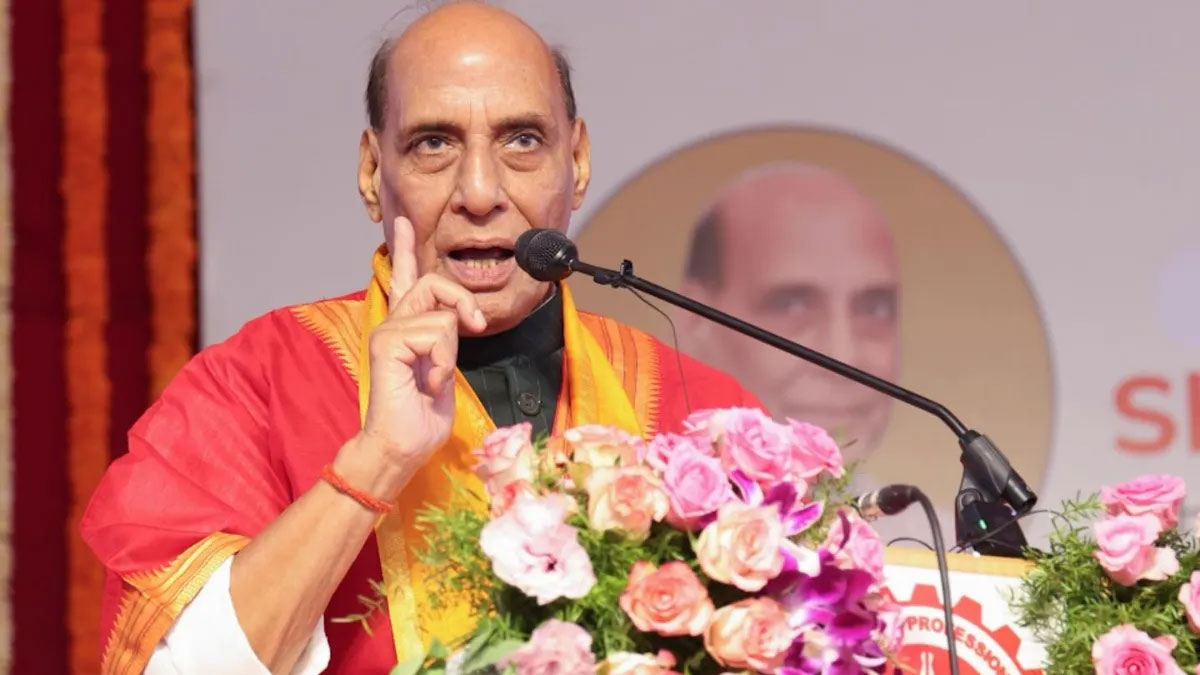 बाराहाट में राजनाथ सिंह बोले- पटना में पहले मौत चलती थी, अब मेट्रो चलती है; नीतीश कुमार पर भ्रष्टाचार का कोई दाग नहीं