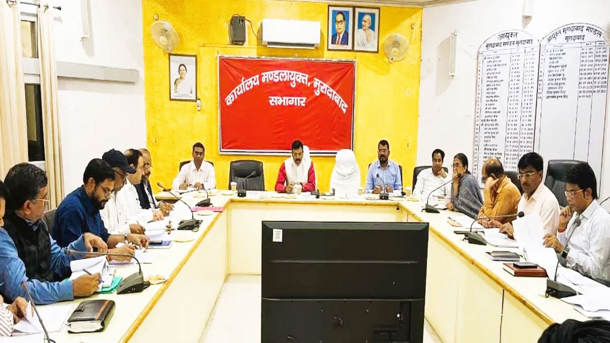 सड़क दुर्घटनाओं पर रोक के लिए बड़ा एक्शन प्लान: ब्लैक स्पॉट सुधार, ई-रिक्शा नियंत्रण, हाईवे सेफ्टी पर कड़े निर्देश जारी