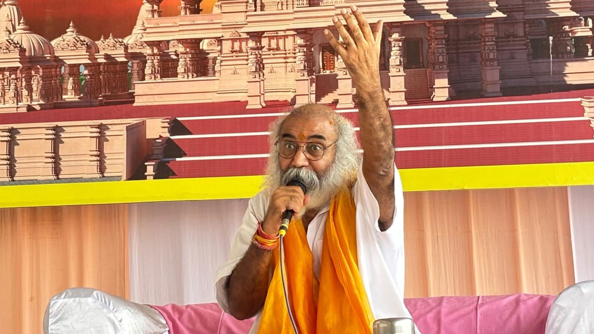 संभल के श्रीकल्कि धाम में भव्य सत्संग: आचार्य प्रमोद कृष्णम् ने किया श्रीकल्कि महोत्सव का ऐतिहासिक ऐलान