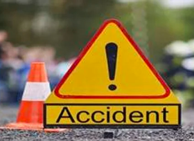 हल्द्वानी में कैंची धाम लौटते समय टेंपो ट्रैवलर खाई में गिरा, 2 की मौत, 14 घायल