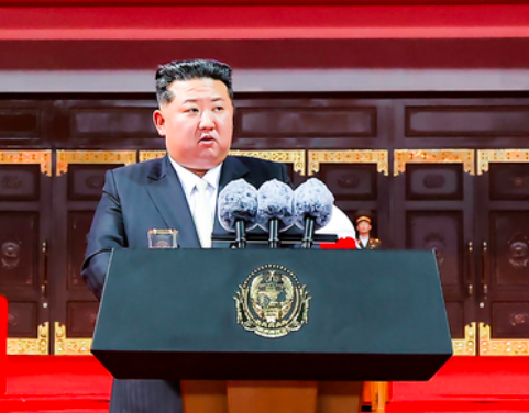 उत्तर कोरिया: किम जोंग-उन पहुंचे स्पेशल ऑपरेशंस यूनिट मुख्यालय, सैन्य तैयारी को लेकर जताई संतुष्टि