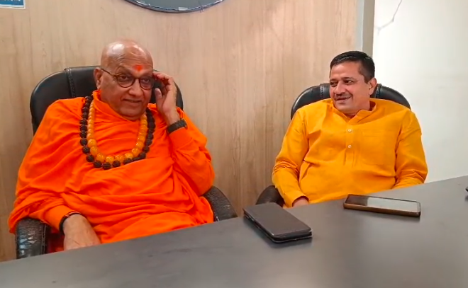 धर्मांतरण 302 जैसा अपराध हो, लव जिहाद पर हो कड़ी कार्रवाई-  महामंडलेश्वर प्रबोधनानंद गिरि