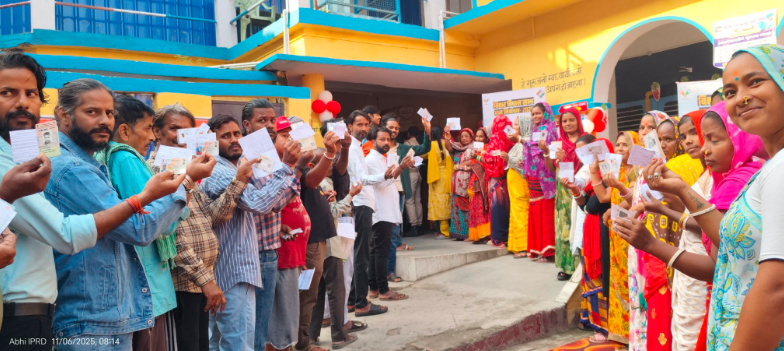 बिहार के प्रथम चरण के चुनाव में सुबह नौ बजे तक 13.13 प्रतिशत मतदान, अमित शाह ने कहा-आपका वोट बिहार के गौरव को पुनर्स्थापित करेगा