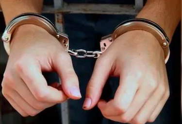 प्रयागराज पुलिस को मिली बड़ी सफलता, रविन्द्र पासी हत्या कांड का मुख्य आरोपी गिरफ्तार,50 हजार था इनाम