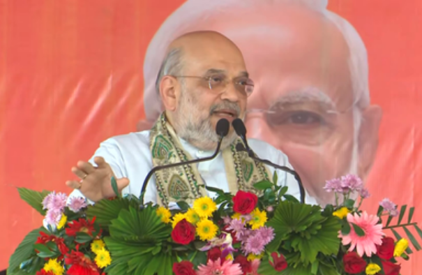 जमुई में बटन इतनी तेज दबाओ, करंट इटली तक लगे, लालू-राहुल की पार्टी का सूपड़ा साफ- अमित शाह