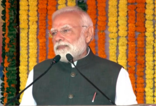 वाराणसी से पीएम मोदी ने चलाईं 4 नई वंदे भारत ट्रेनें, बोले – ‘ये हैं विकसित भारत के संकल्प की रफ्तार’