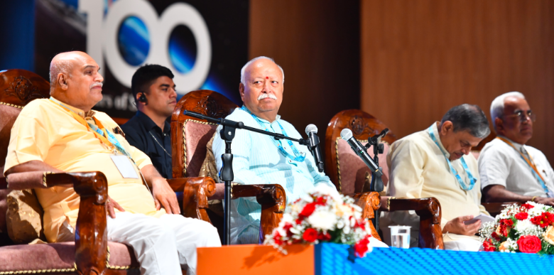 भारत को मातृभूमि मानने वाले सभी लोग 'हिंदू', संघ में मुस्लिम, ईसाई सबका स्वागत - मोहन भागवत