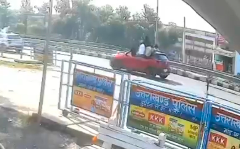 रुड़की की बारात काफिला हरकतों पर पुलिस का शिकंजा, 7 वाहन चालकों पर ऑनलाइन चालान