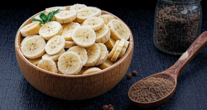 केला और काली मिर्च: पाचन, इम्यूनिटी और ऊर्जा के लिए सेहतमंद जोड़ी