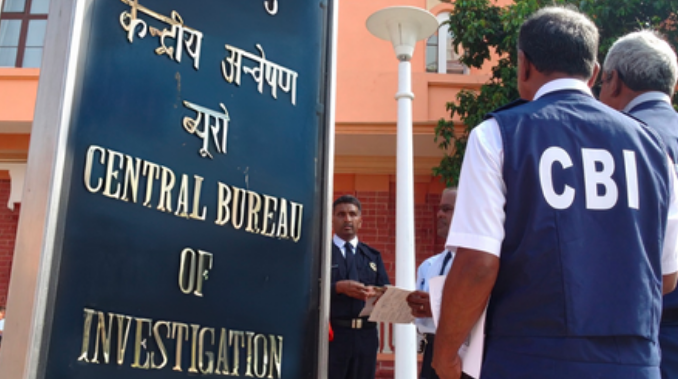 सीबीआई की बड़ी कार्रवाई: दिल्ली पुलिस के एएसआई को 2.4 लाख की रिश्वत लेते रंगे हाथों पकड़ा