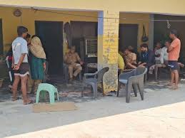 मेरठ में अज्ञात बदमाशों ने प्रधान के घर बरसाईं गोलियां, 30 से ज़्यादा राउंड फायर, गांव में मची अफरा-तफरी