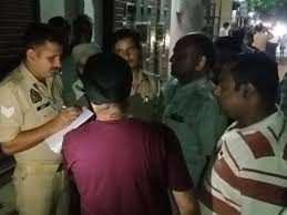 मेरठ के थापरनगर में मुस्लिम युवक ने खरीदा मकान, विरोध में 100 से अधिक हिंदू परिवारों ने लगाए ‘मकान बिकाऊ है’ के पोस्टर